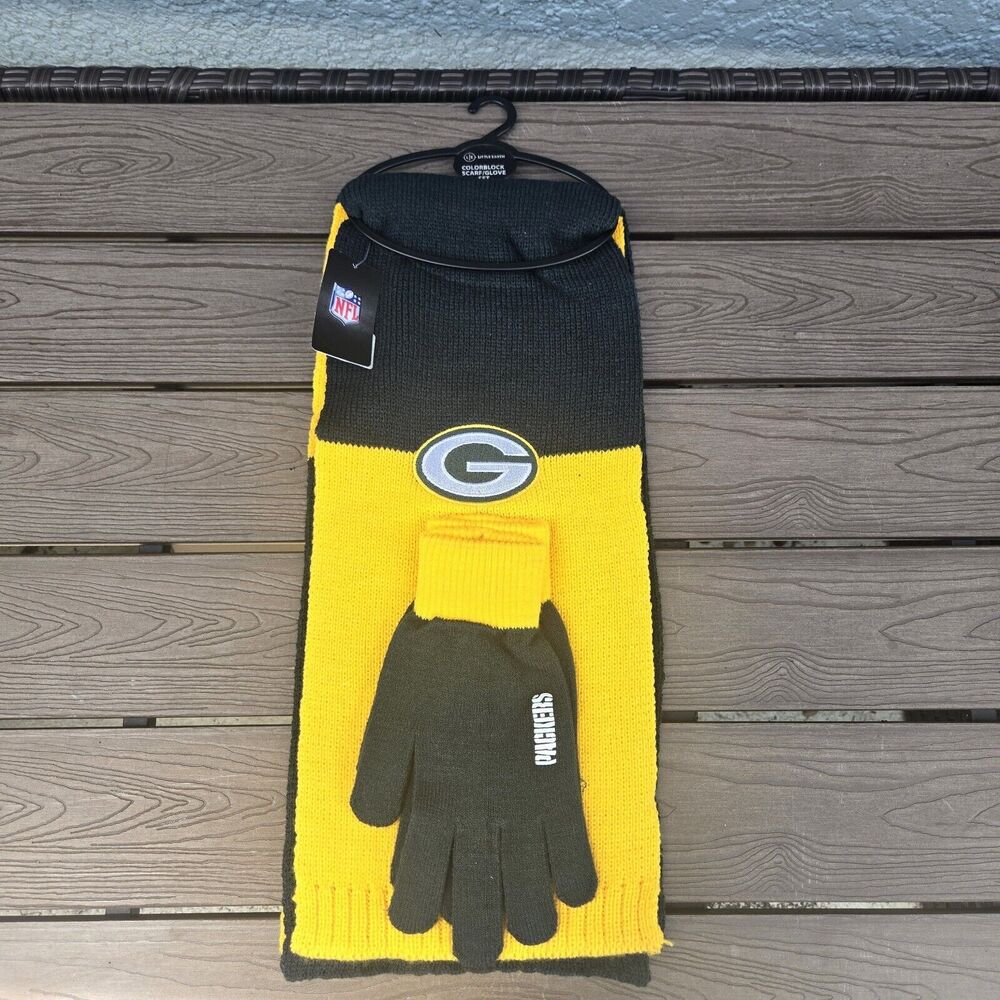 NFL Green Bay Packers Colorblock Scarf & Glove Gift Set (3 PC) NEW